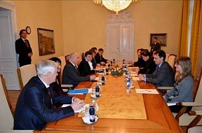 Delegacija iz Vladimirske pokrajine na obisku v Sloveniji Delegacija iz Vladimirske pokrajine na obisku v Sloveniji